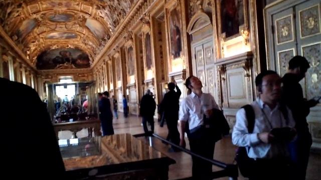 Лувърът музеи 5 смотреть онлайн