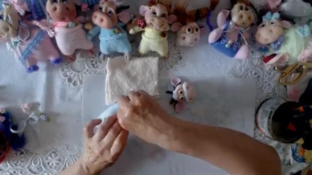 Шьем сами игрушку. Игрушки своими руками Коровка Сластена. Hacer a mano vaca смотреть онлайн