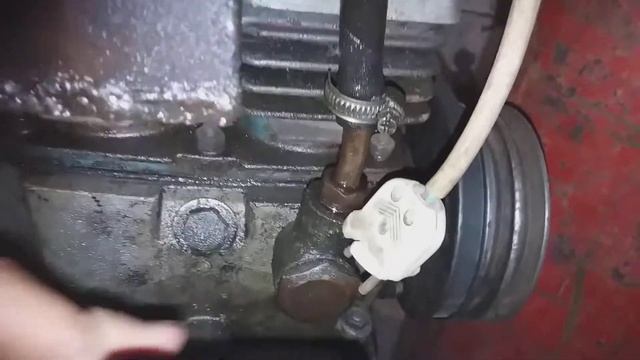 Самодельный компрессор на основе икаруса смотреть онлайн