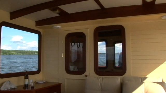 Яхта-катамаран "Акватория": видеоописание смотреть онлайн