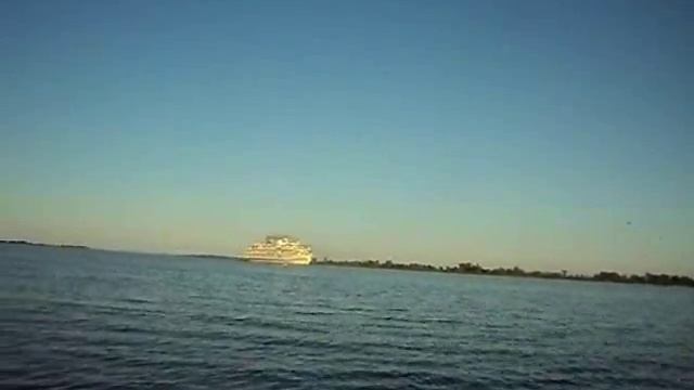 БЕЛЫЙ ТЕПЛОХОД !!! 2017 Суперхит ЮРИЯ АНТОНОВА смотреть онлайн