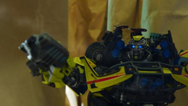 Transformers Stop Motion Optimus prime VS Scourge Ep.5 смотреть онлайн