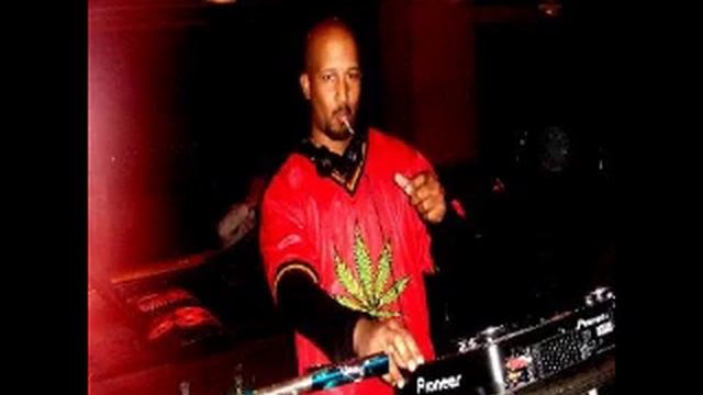 zouk mix nostalgies party 3 mixé par dj Byron 100% zouk tubes) смотреть онлайн