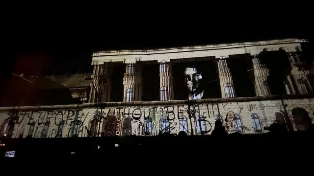 Videomapping Národní třída 30 výročí od sametové revoluce смотреть онлайн