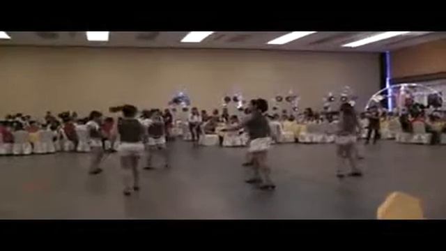 Line Dance Competition at Muar..3 Shy Boy смотреть онлайн