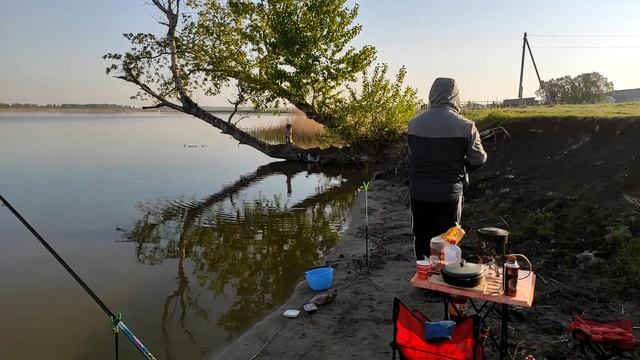 РЫБАЛКА НА ФИДЕР! ЛОВЛЯ КАРАСЯ В МАЕ! ВЕСНА 2021!!! смотреть онлайн