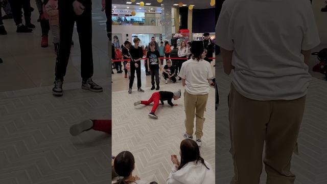 break dance battle. Брейк-данс баттл продолжение. смотреть онлайн