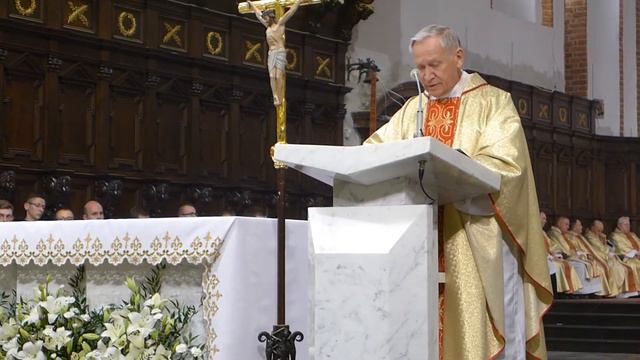 Kazanie które wygłosił Ks. Feliks Folejewski SAC w 34 rocznicę śmierci Stefana Kard. Wyszyńskiego смотреть онлайн