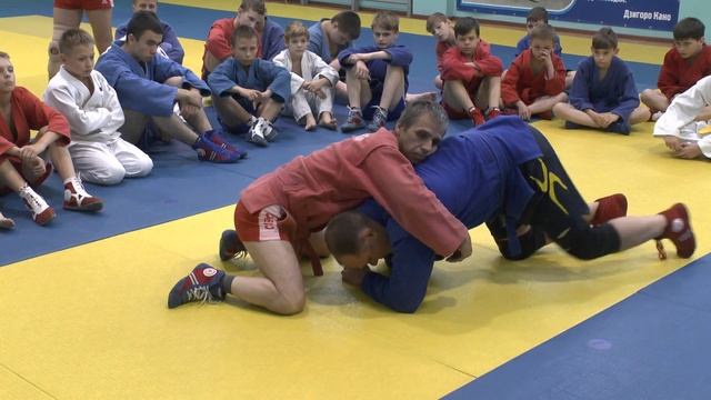 Семинар самбо в Таганроге с Рустемом Аликовым, академия самбо Ильи Ципурского смотреть онлайн