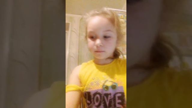 Я не понимаю почему я не могу смотреть комментарии! !! смотреть онлайн