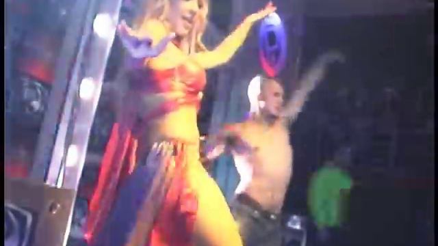 El Planeta De Las Estrellas / Arenita A Lo Britney Spears En Planet Tv смотреть онлайн