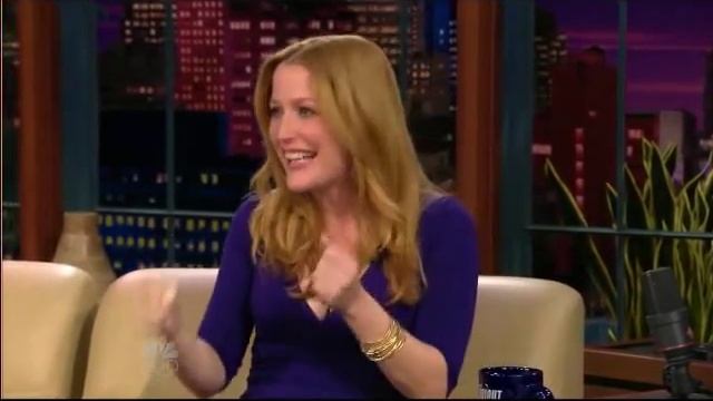 Gillian Anderson on Jay Leno Part 1 смотреть онлайн