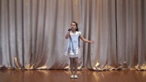 Соло-вокал 10-12 лет Матвиенко Ева Баллада о мире