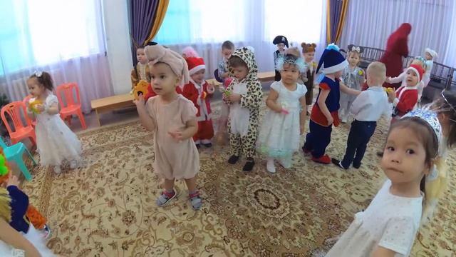 Анюткин новогодний утренник 2020 смотреть онлайн