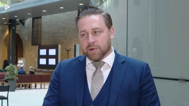 Nu avgörs rättstvisten ifall man får vara Sverigedemokrat och med i facket смотреть онлайн