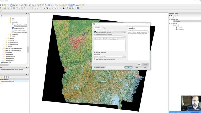 Using the r_reclass tool to reclassify a raster in QGIS смотреть онлайн