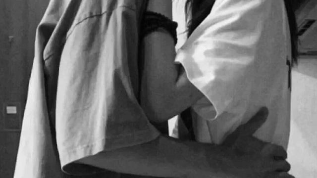 Знаете что меня зацепило в нем?-искренность)