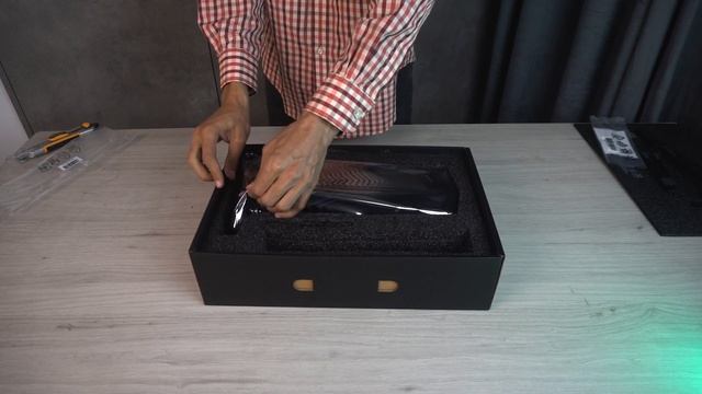 MSI GeForce RTX 4070 Ti Gaming X trio Unboxing смотреть онлайн