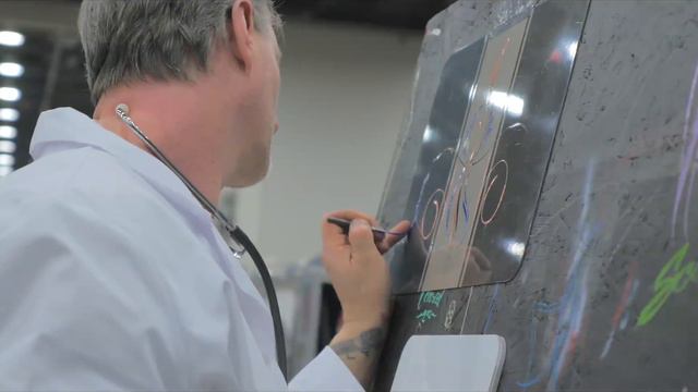 SATA Joins Motor City Auto Art Mavens for Charity Auction смотреть онлайн