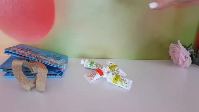 Небольшой заказ Yves Rocher смотреть онлайн