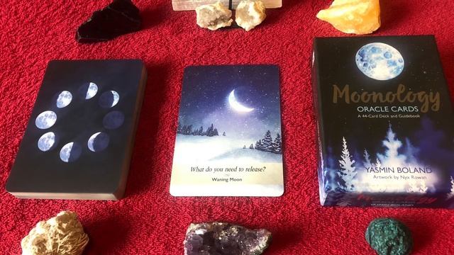 Moonology Oracle Deck Waning Moon guide book audio description смотреть онлайн