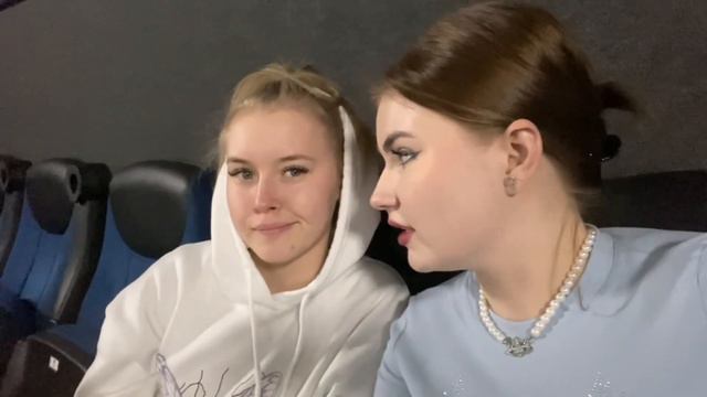 Мини влог: и снова идём в кино🎥 смотреть онлайн