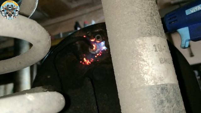 Замена задних тормозных колодок Skoda Oktavia Tour 1 6