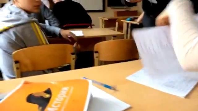 "Ах школа,школа..." Клип от Анфисы Вистингаузен смотреть онлайн