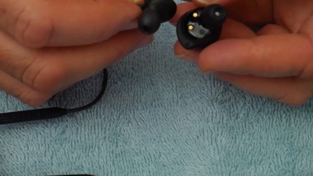 Samsung Buds + Cordless Earbuds смотреть онлайн