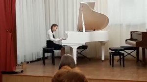 М. Клементи «Сонатина» Ре мажор, ч. 1; Н. Спендиаров «Колыбельная»