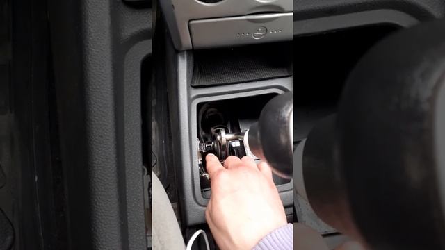 Замена рем. комплекта кулисы КПП Приора смотреть онлайн