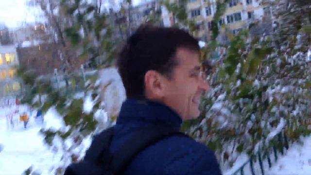 Дрон не хочет давать интервью смотреть онлайн