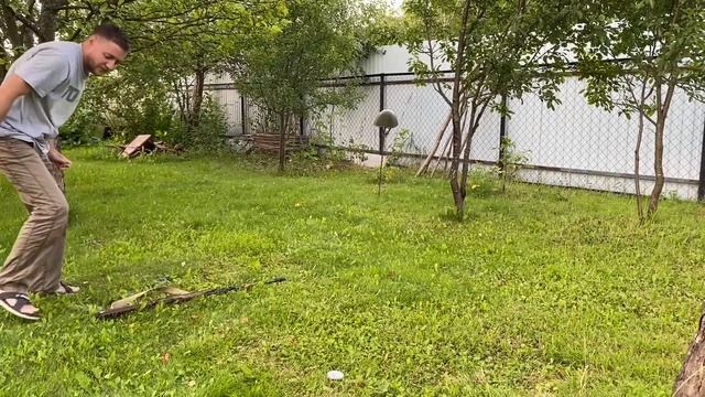 Стреляем по каске из пневматической винтовки МР 512 смотреть онлайн