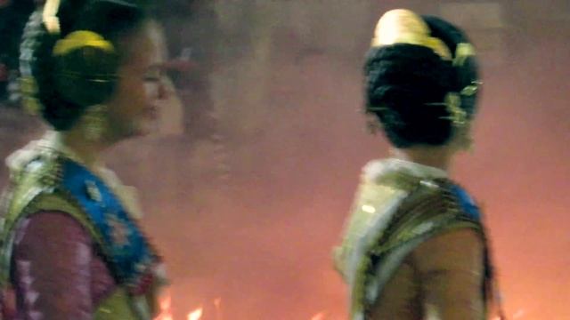 Las Fallas Festival, Valencia ~ Spain's Most Explosive Festival смотреть онлайн