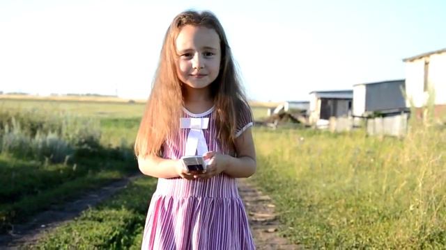 Смех девочки