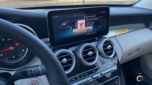 2019 Mercedes Benz C300 Review is here | أخيراً مراجعة ٢٠١٩ مرسيدس سي ٣٠٠ وصلت смотреть онлайн