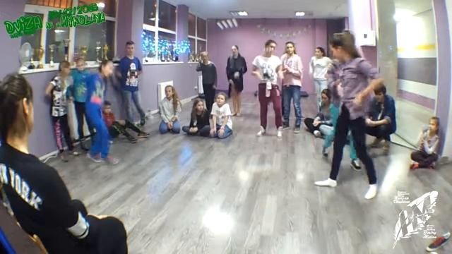 Dvizh dance event 19/12/2015 | experimental pro | 1/2 final | Polina vs Marusia смотреть онлайн