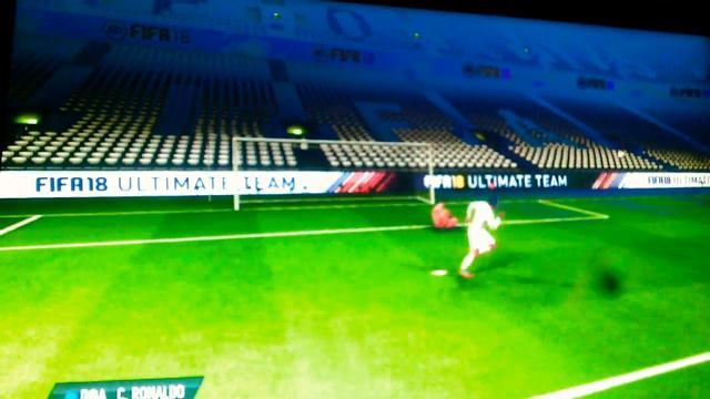 FIFA18 тренировочное поле. Голы,финты,промохи. смотреть онлайн