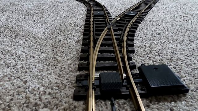 How To Make Reversing Loops on Analog Model Train Layouts ( AKA Reverse Loop ) смотреть онлайн