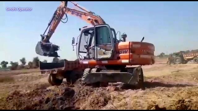 fiat kobelco e145w Complete review for sale Sindhi Operator Barkat Ali смотреть онлайн