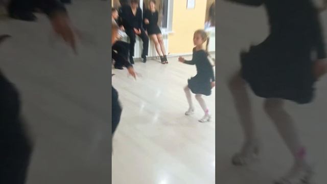 15.11.2023 тренировка. Наш путь к успеху! ? Nemtelea Nikita & Burduja Alexandra ? смотреть онлайн