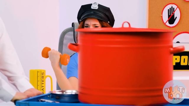 Как пронести сладости в тюрьму | Смешные трюки с едой от Multi DO Challenge смотреть онлайн