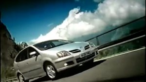 Reklama Nowy Nissan Almera Tino 2001 Polska