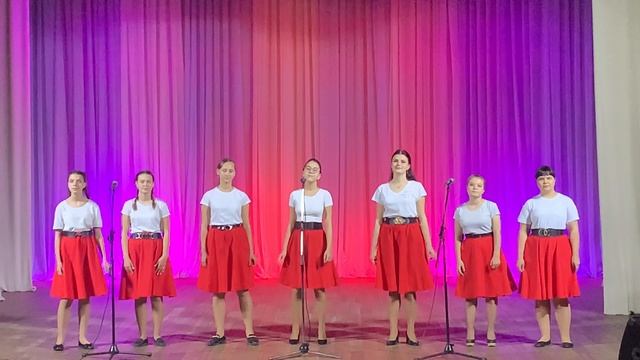 «Над Россией моей» — вокальный ансамбль «Кантабиле», г. Зима смотреть онлайн