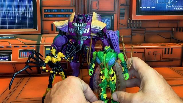 Transformers WFC Kingdom - Beast Wars Megatron - Welcome to Jurassic Playtime смотреть онлайн