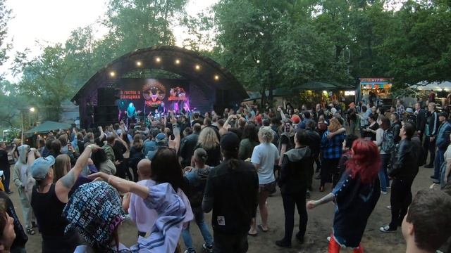 Сектор газа - Гуляй, мужик! (В Гостях у Банщика 2022) смотреть онлайн