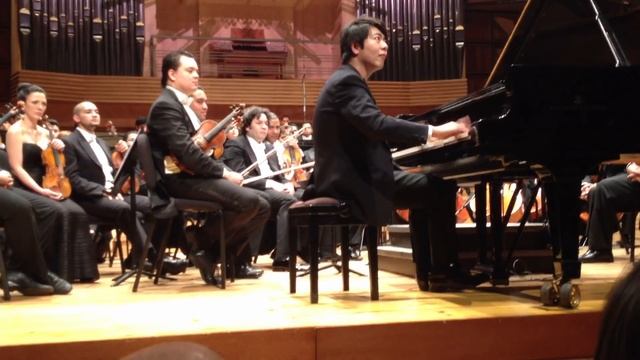 LANG LANG - La Campanella - Liszt/Paganini смотреть онлайн