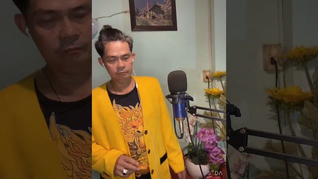 Mashup Hãy cho Tôi / Chỉ riêng Mình Ta - Lê Hoàn смотреть онлайн