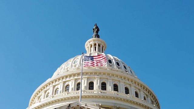 ГРУЗИНСКАЯ МЕЧТА. Как Грузины противостояли закону об иноагентах | ПРОСТО О СЛОЖНОМ смотреть онлайн