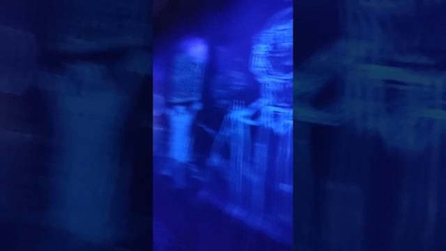 Moscow Never Sleep Дорога к храму у каждого своя, да и темпл свой ????#зелёнаясобака #путь#танцы